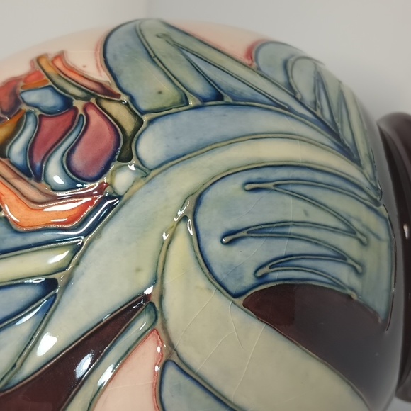 Rare VTG Moorcraft 7.5" Baluster Vase Tulip Pattern by Sally Tuffin c.1989 - Picture 11 of 13